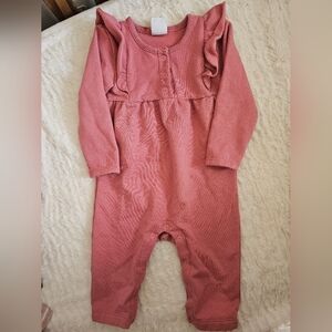 Mighty brand Baby girl pink fleece jumpsuit in mauve size 9m.